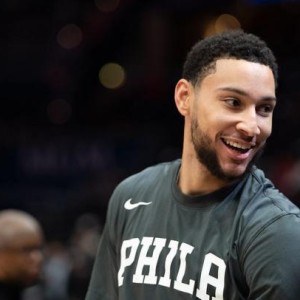 开云中国-西蒙斯肥皂剧仍在继续 新赛季留队可能性增大？